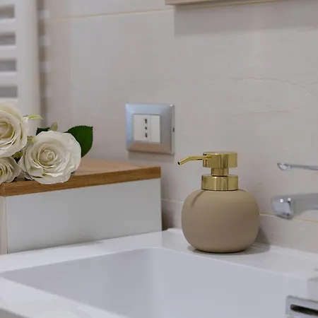 4 Rustics Apartment Verona